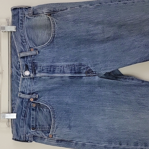 Levi's 501 Button Fly Faded & Distressed Raw Hem Blue Jeans 33 X 29 - Picture 3 of 12